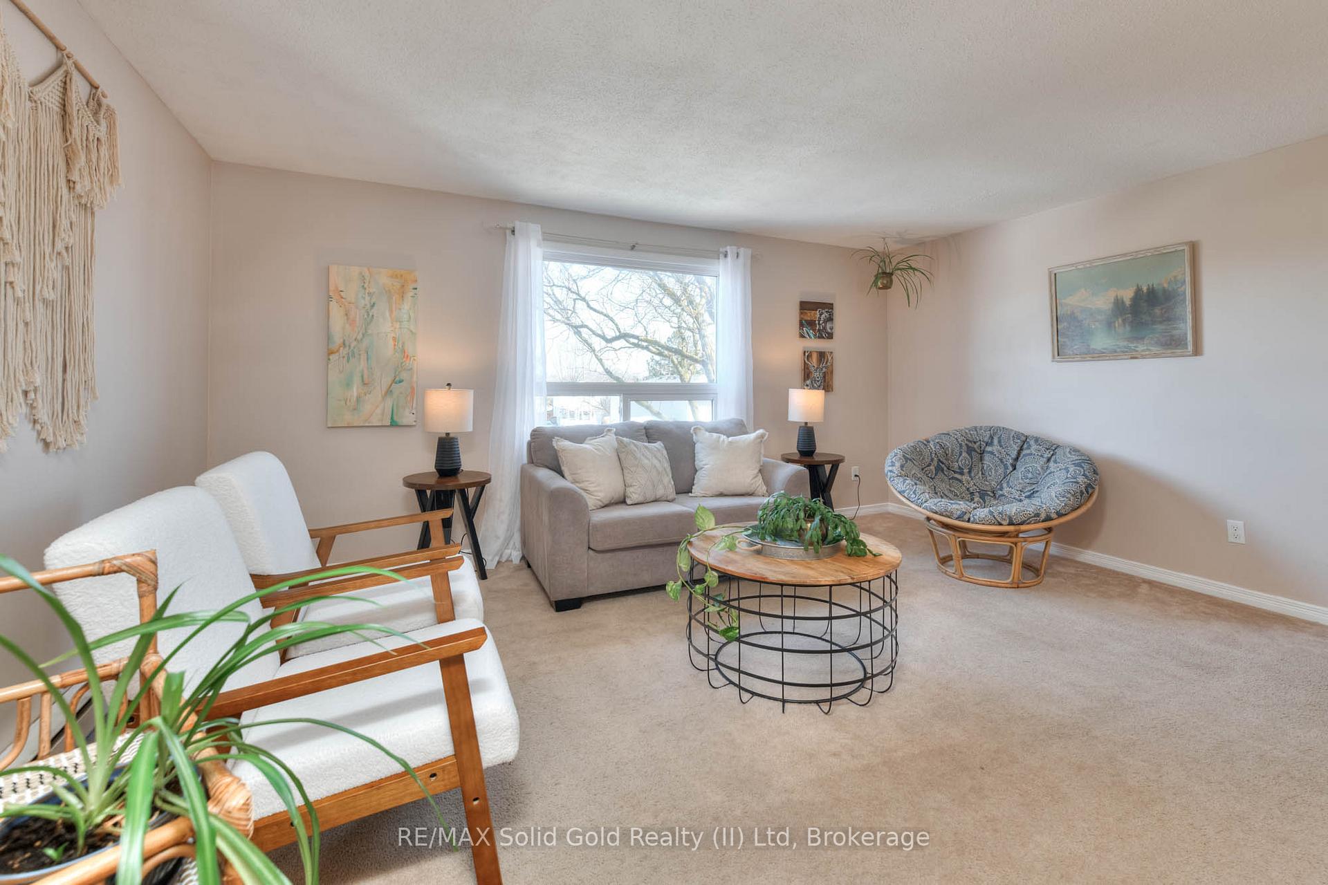 Photo 17 of 378B Cornerbrook Place, Waterloo — HOMEH