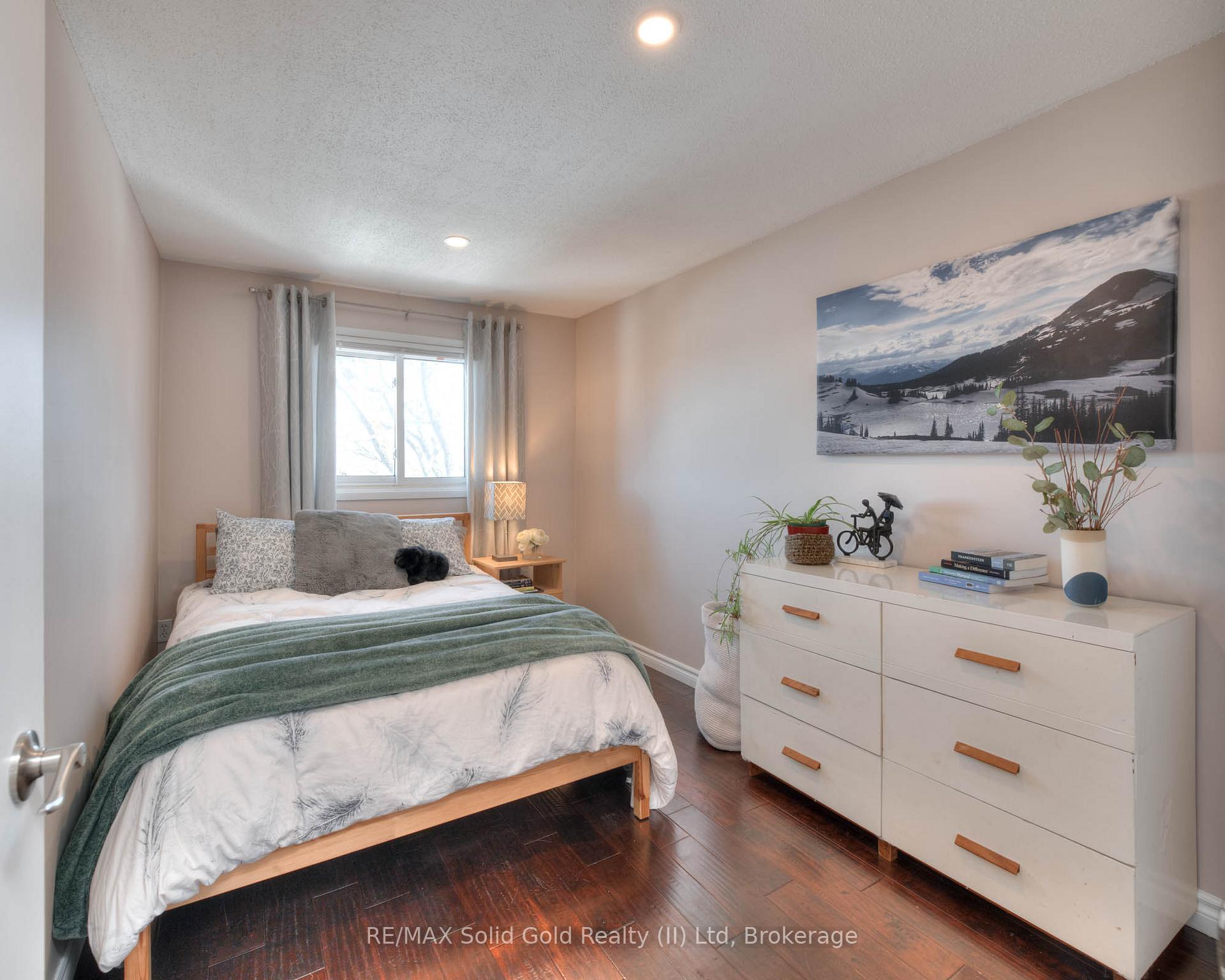Photo 27 of 378B Cornerbrook Place, Waterloo — HOMEH