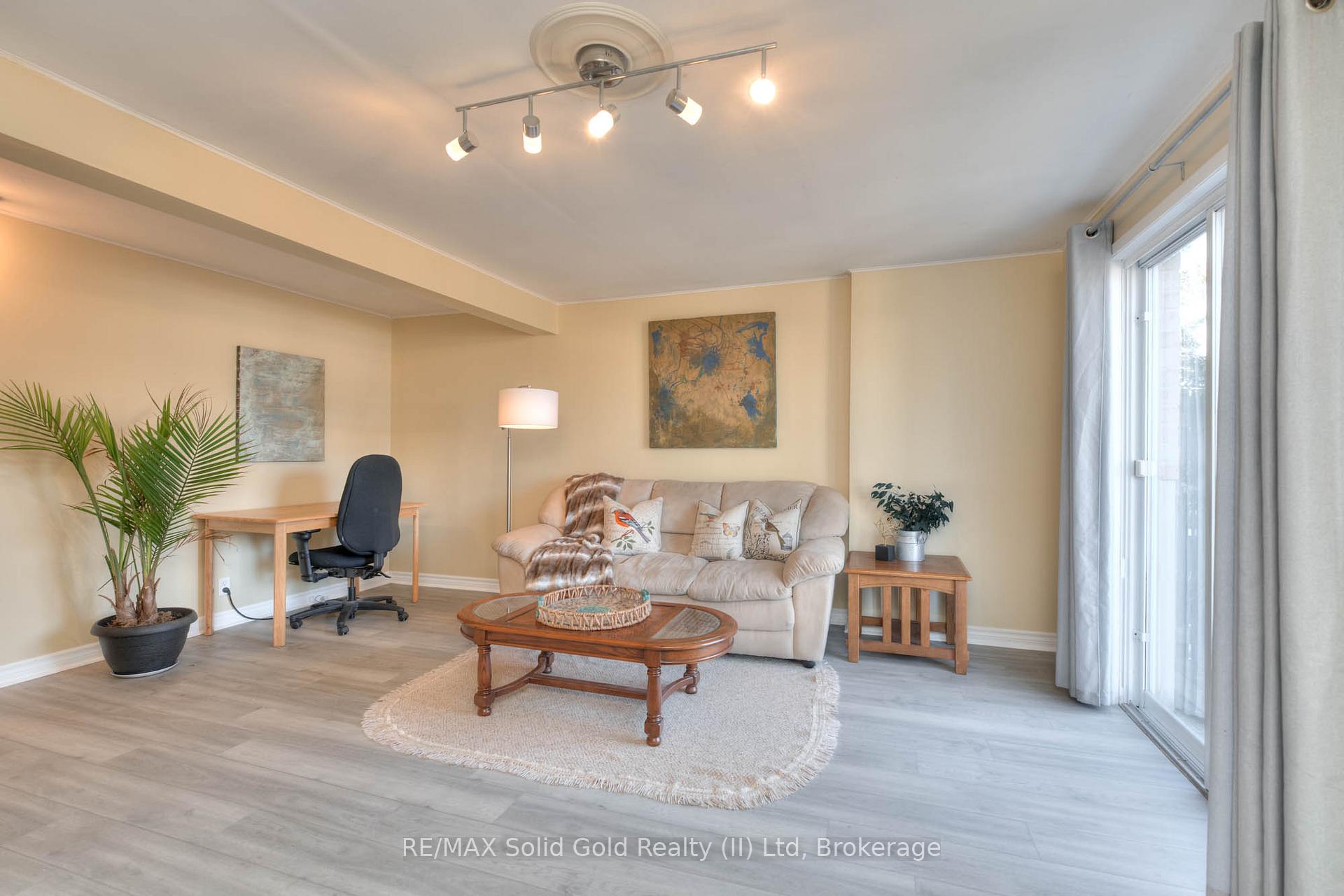 Photo 33 of 378B Cornerbrook Place, Waterloo — HOMEH