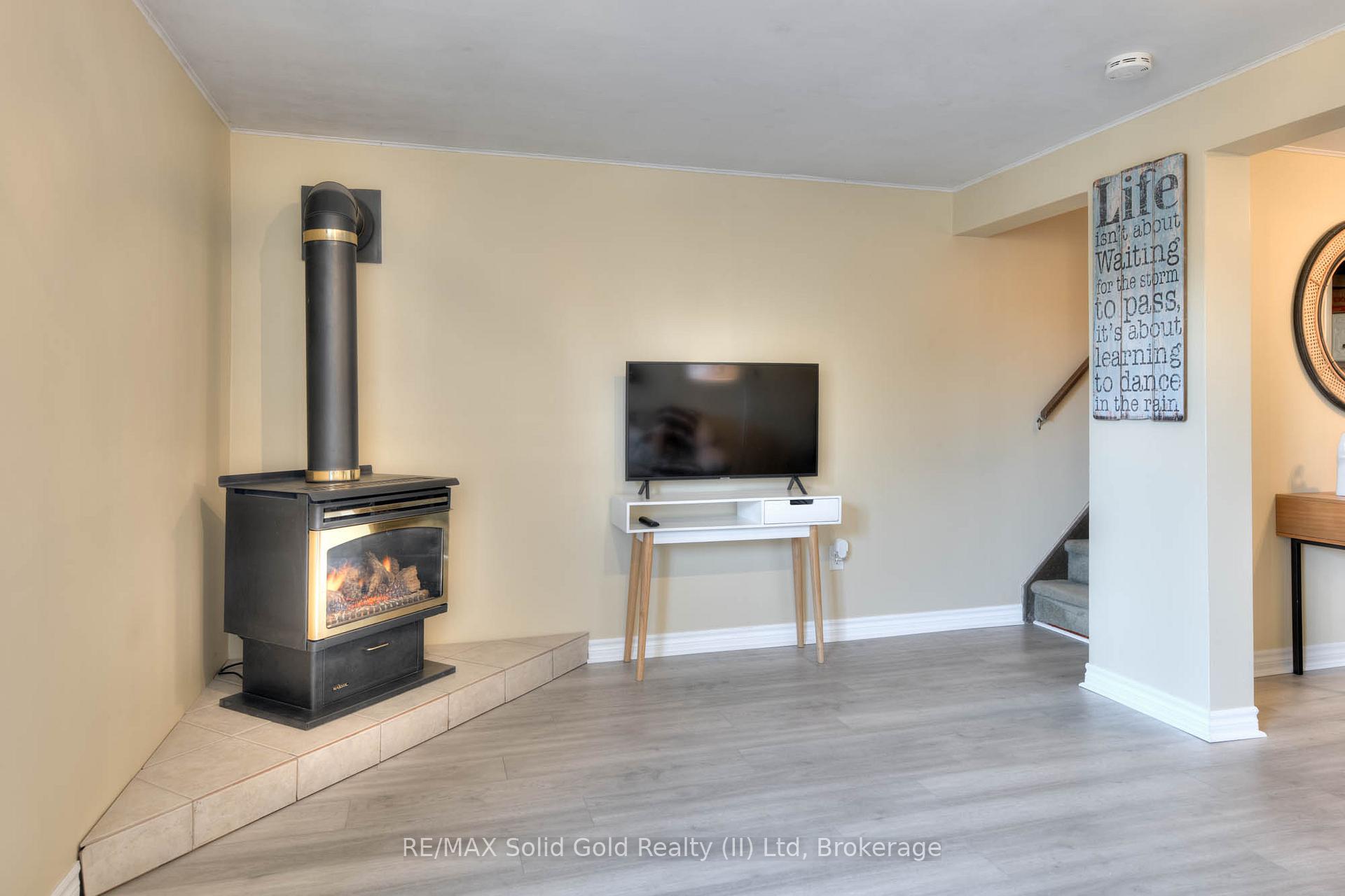 Photo 39 of 378B Cornerbrook Place, Waterloo — HOMEH