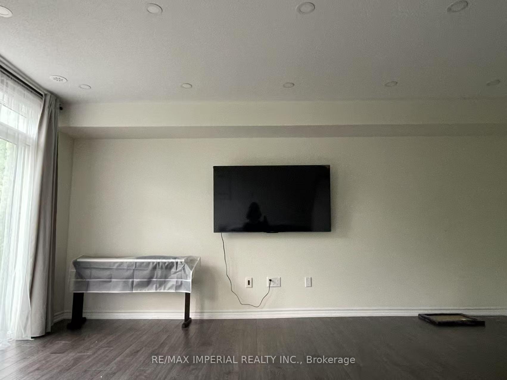 Photo 7 of Unit Bedroom One, 181 Parktree Drive, Vaughan, Maple — HOMEH