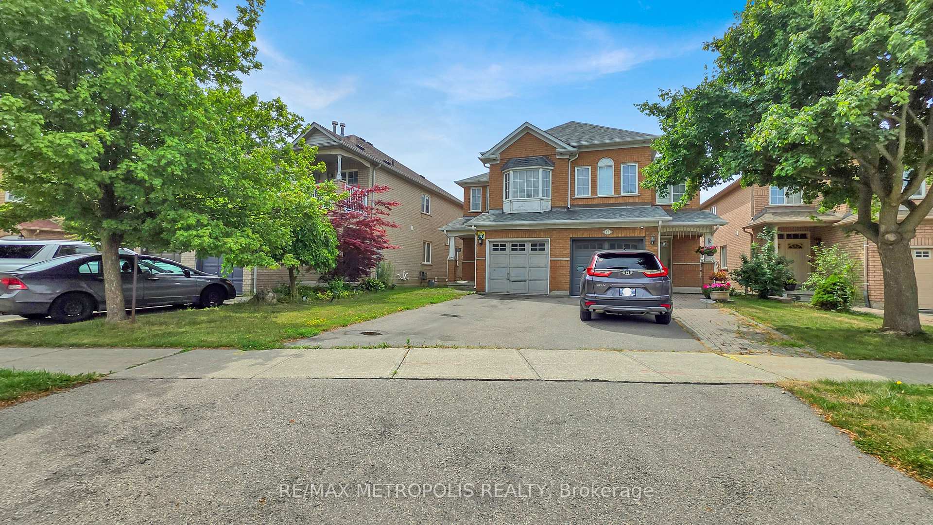 Photo 8 of 15 Royal Appian Crescent, Vaughan, Patterson — HOMEH