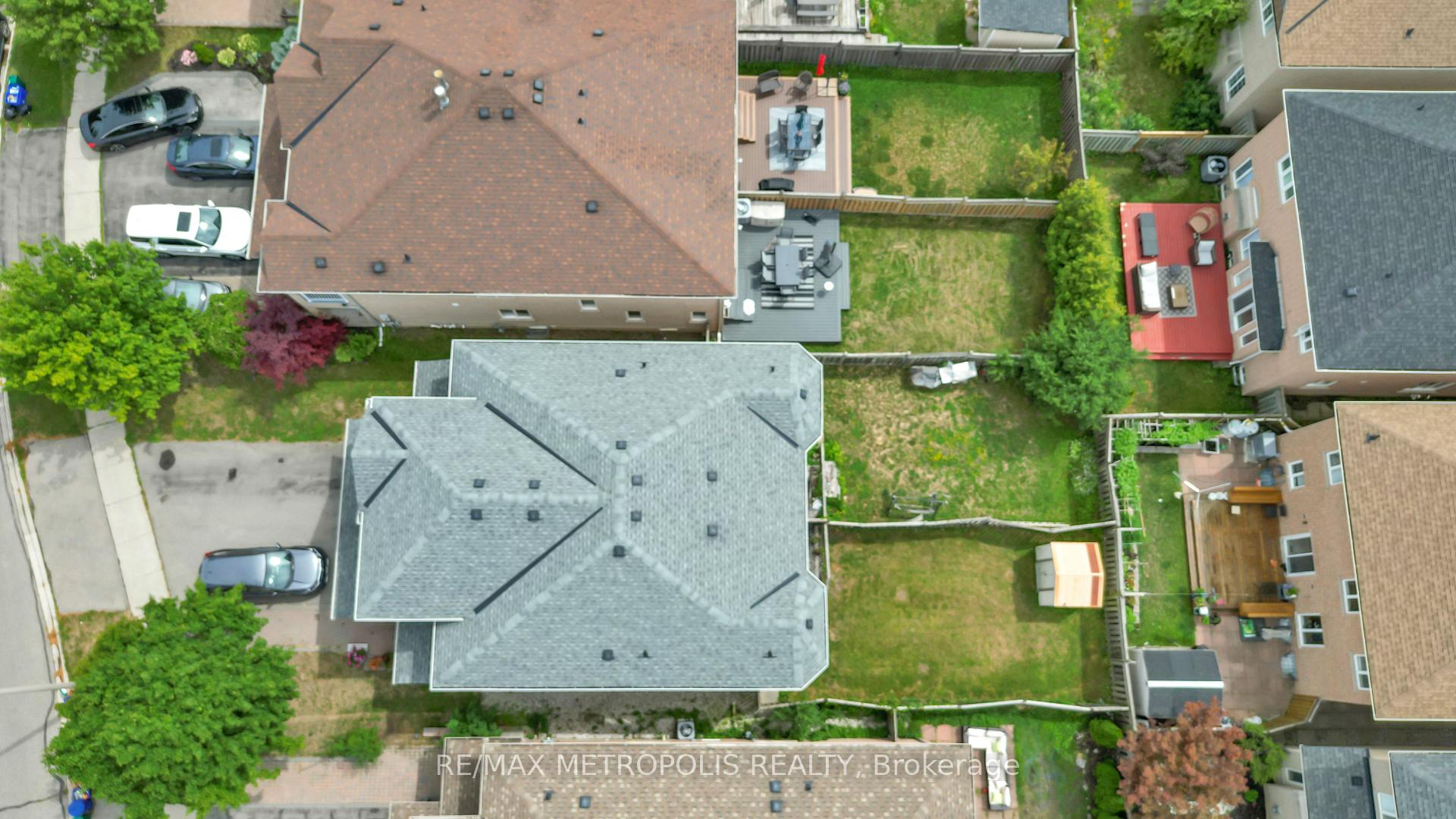 Photo 17 of 15 Royal Appian Crescent, Vaughan, Patterson — HOMEH