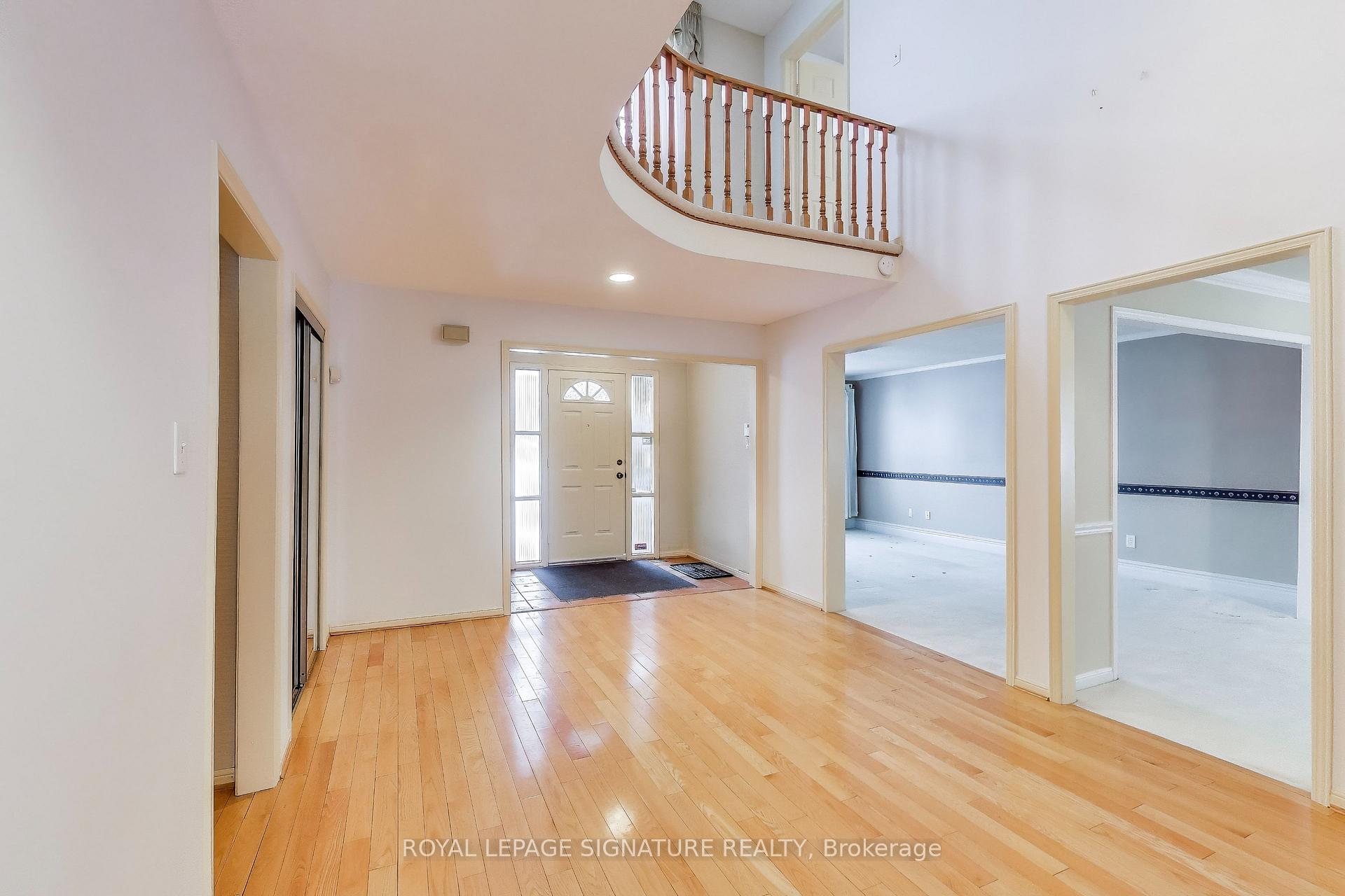 Photo 7 of 68 Raymerville Drive, Markham, Raymerville — HOMEH