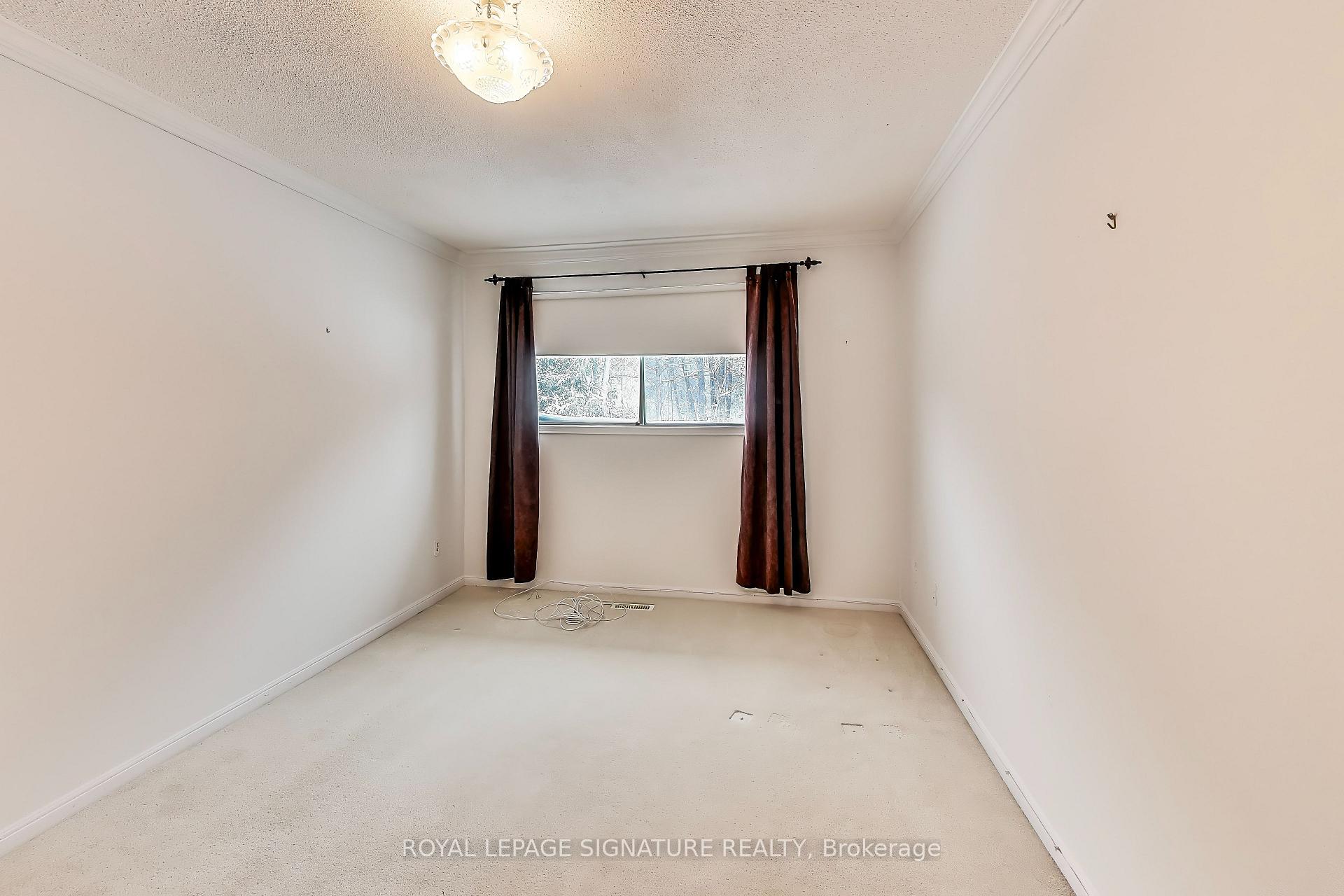 Photo 21 of 68 Raymerville Drive, Markham, Raymerville — HOMEH