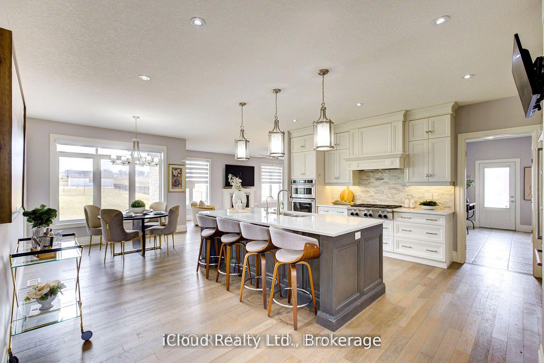 Photo 14 of 111 Sunset Hills Crescent, Woolwich — HOMEH