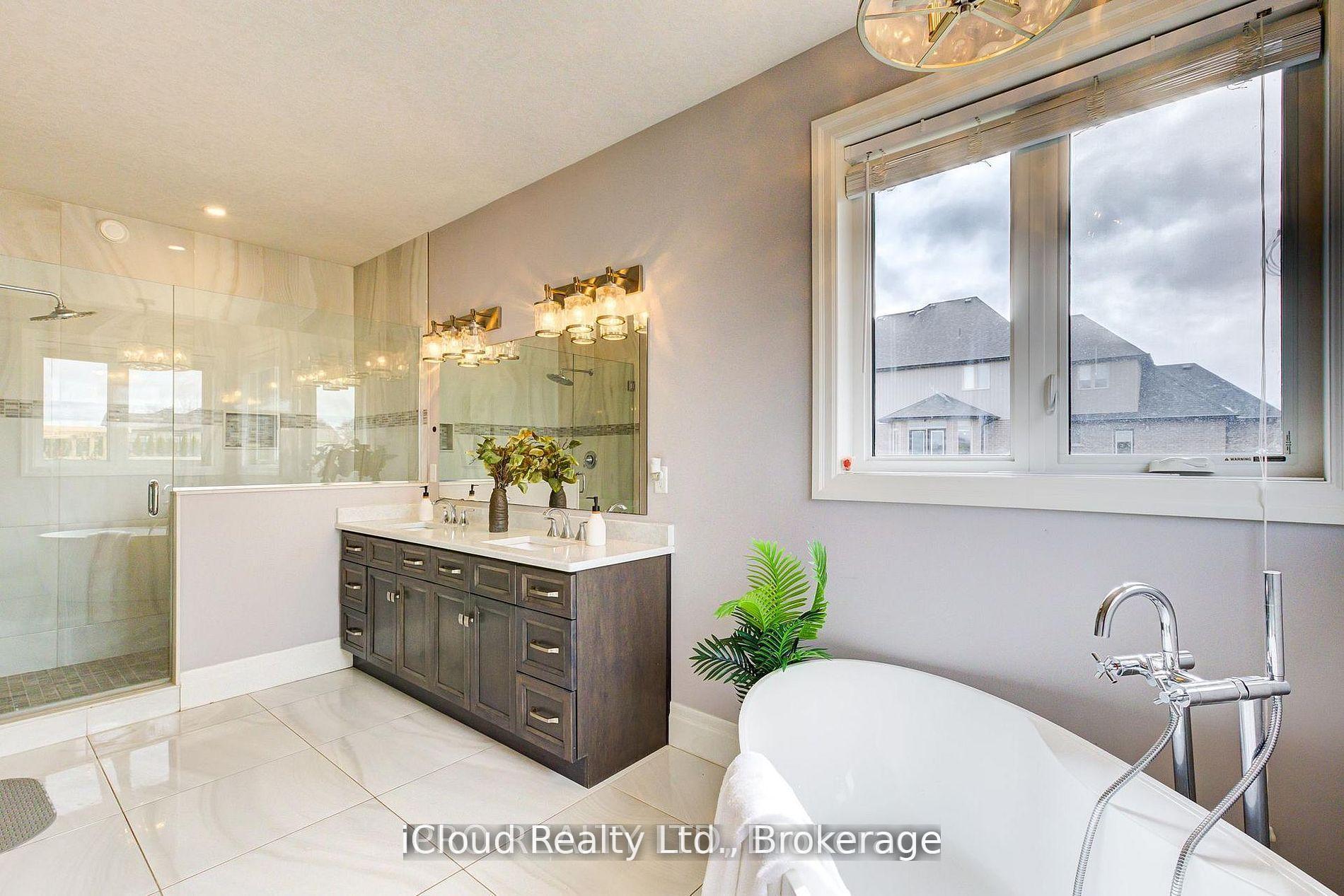Photo 23 of 111 Sunset Hills Crescent, Woolwich — HOMEH