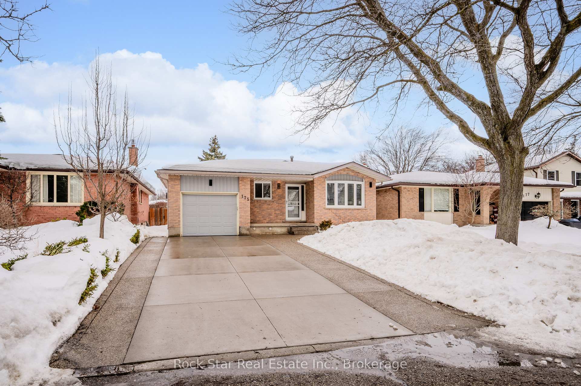 Photo 1 of 175 Sunpoint Crescent, Waterloo — HOMEH