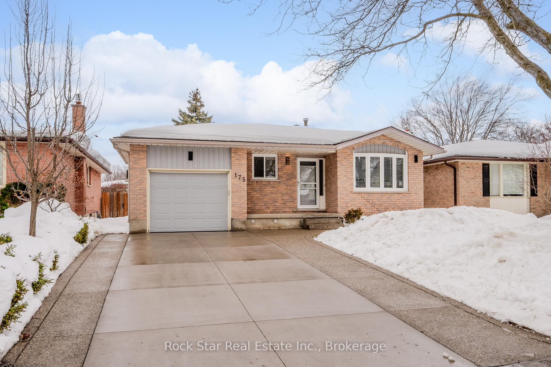 Photo 2 of 175 Sunpoint Crescent, Waterloo — HOMEH