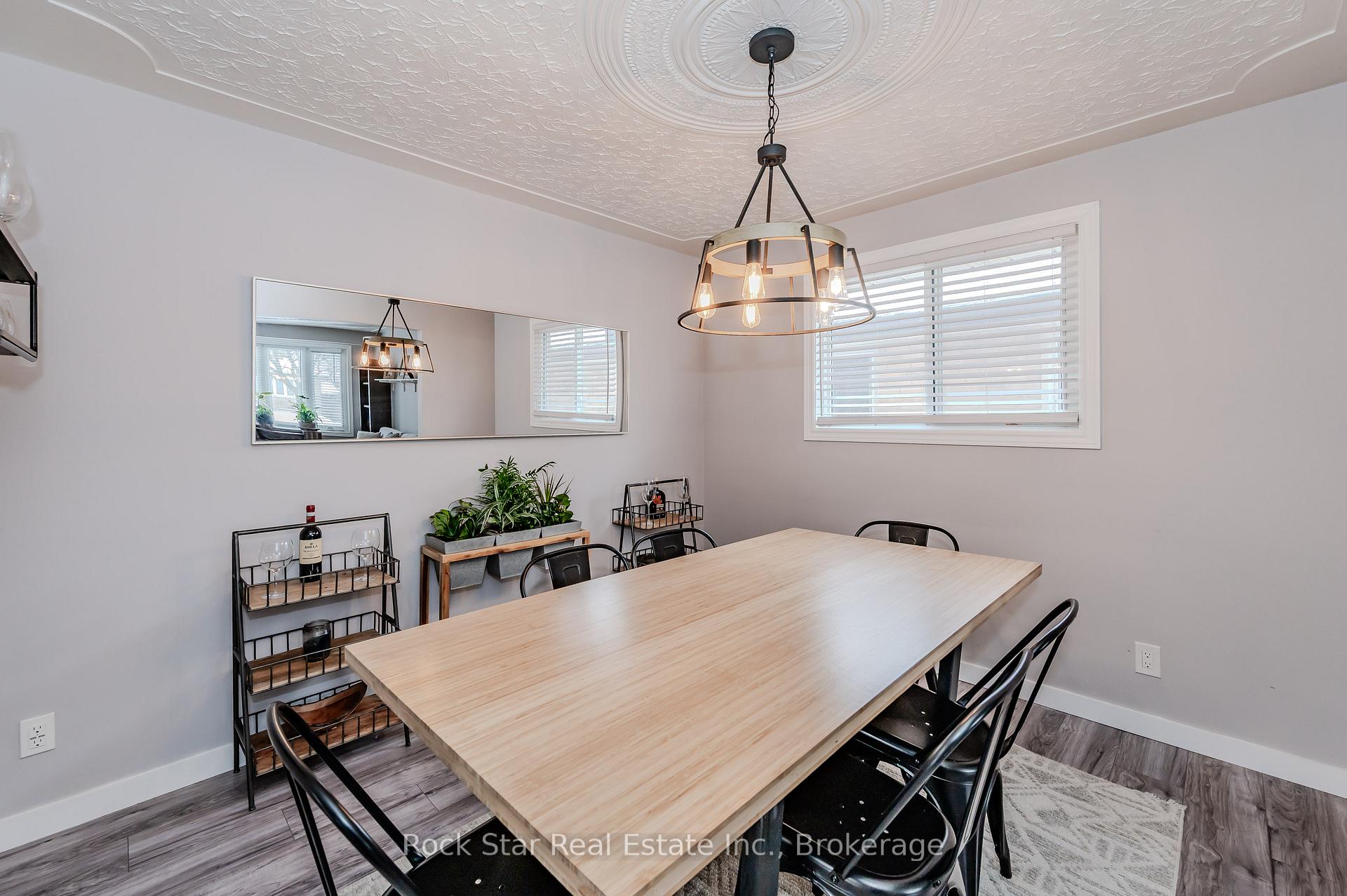 Photo 8 of 175 Sunpoint Crescent, Waterloo — HOMEH