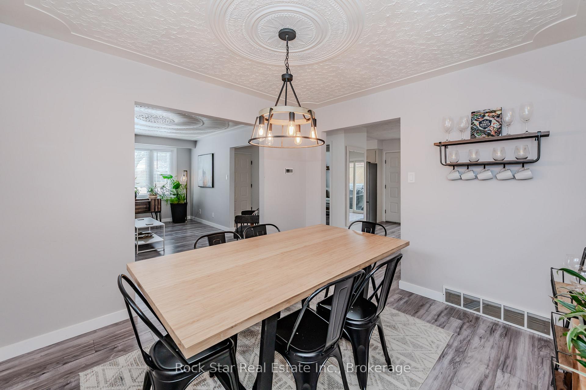 Photo 9 of 175 Sunpoint Crescent, Waterloo — HOMEH