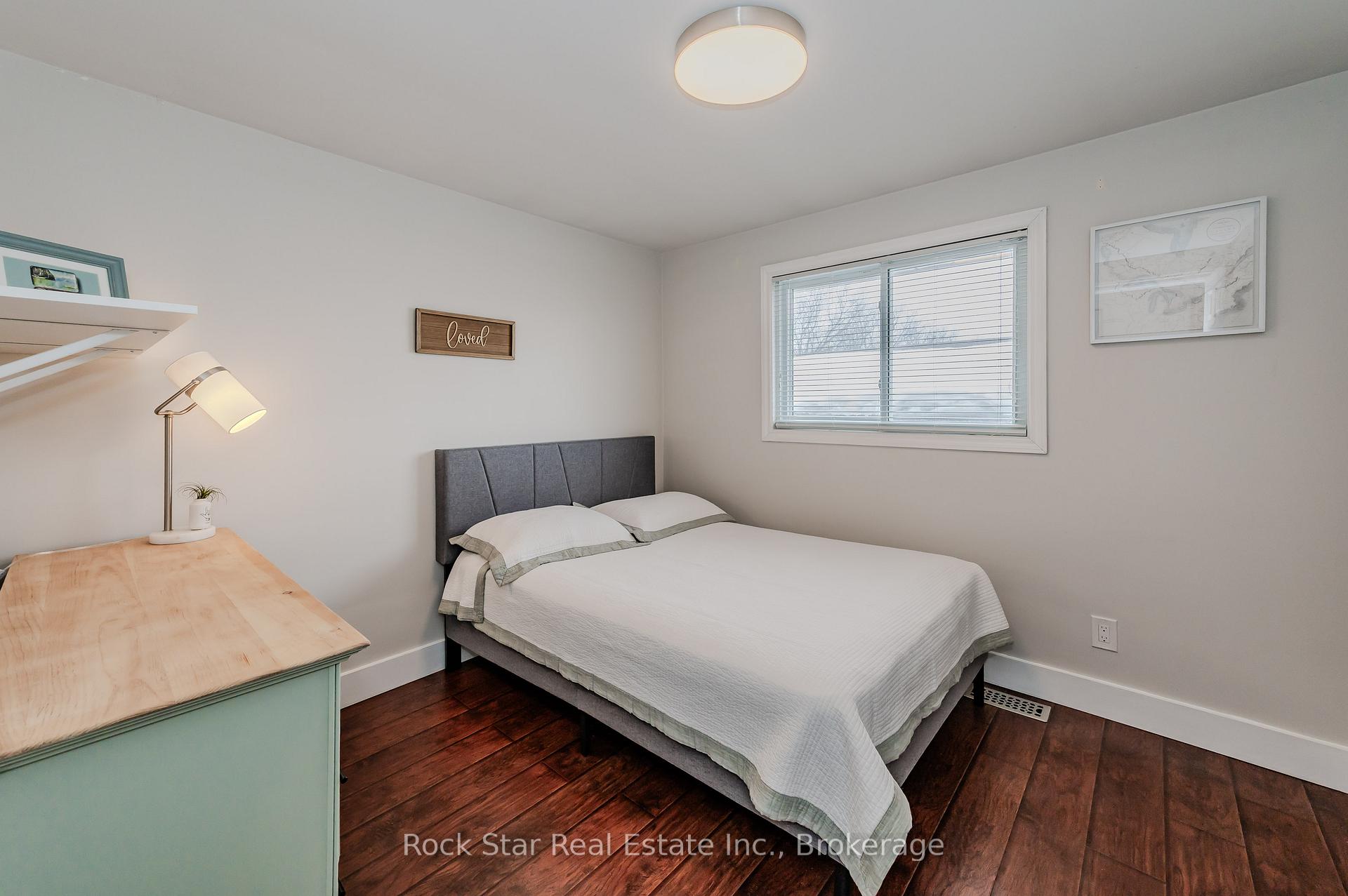 Photo 16 of 175 Sunpoint Crescent, Waterloo — HOMEH