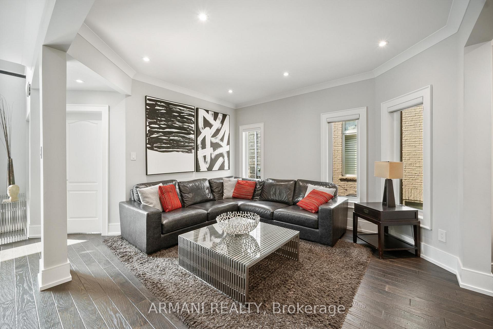 Photo 8 of 220 Thomson Creek Boulevard, Vaughan, Islington Woods — HOMEH