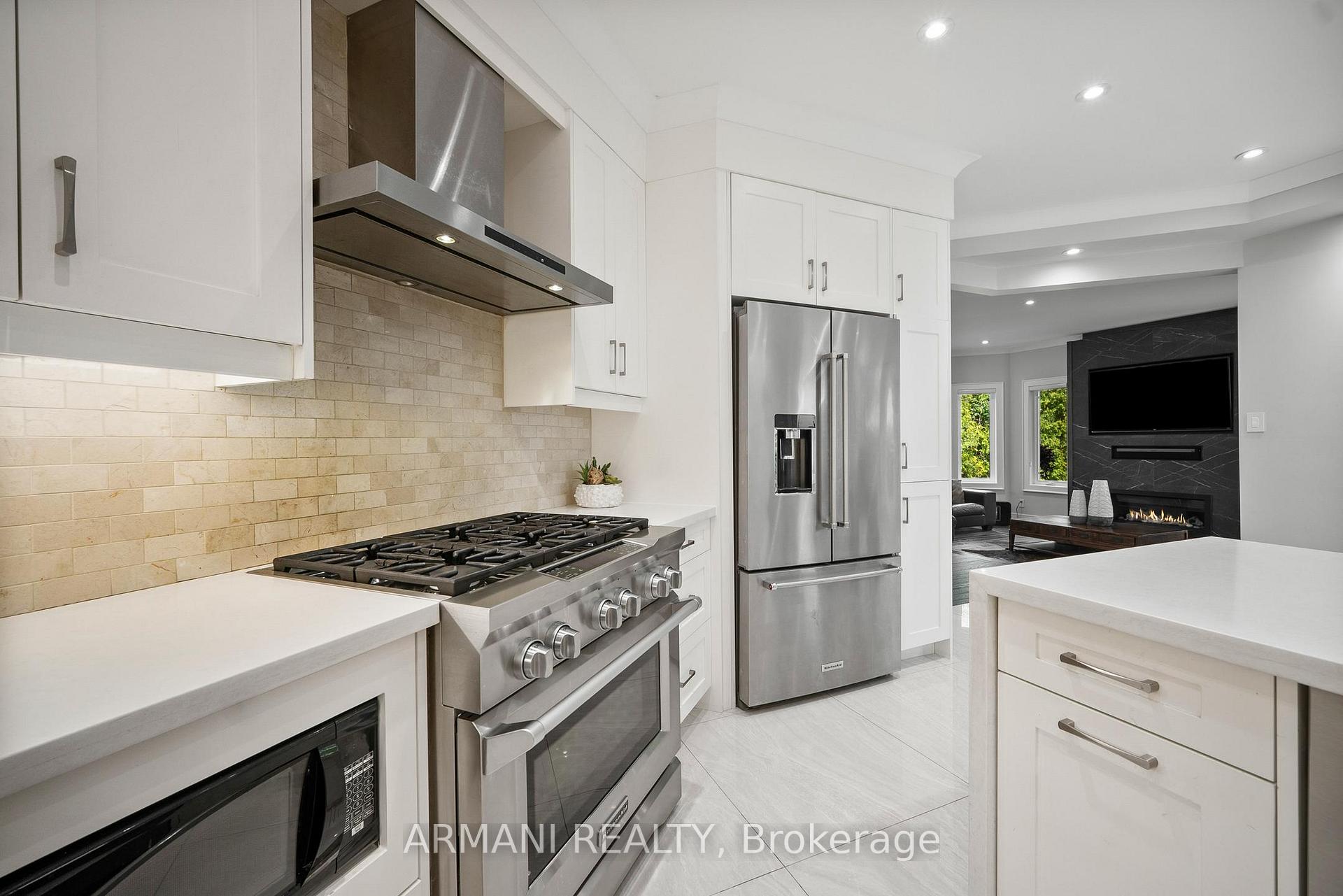 Photo 18 of 220 Thomson Creek Boulevard, Vaughan, Islington Woods — HOMEH