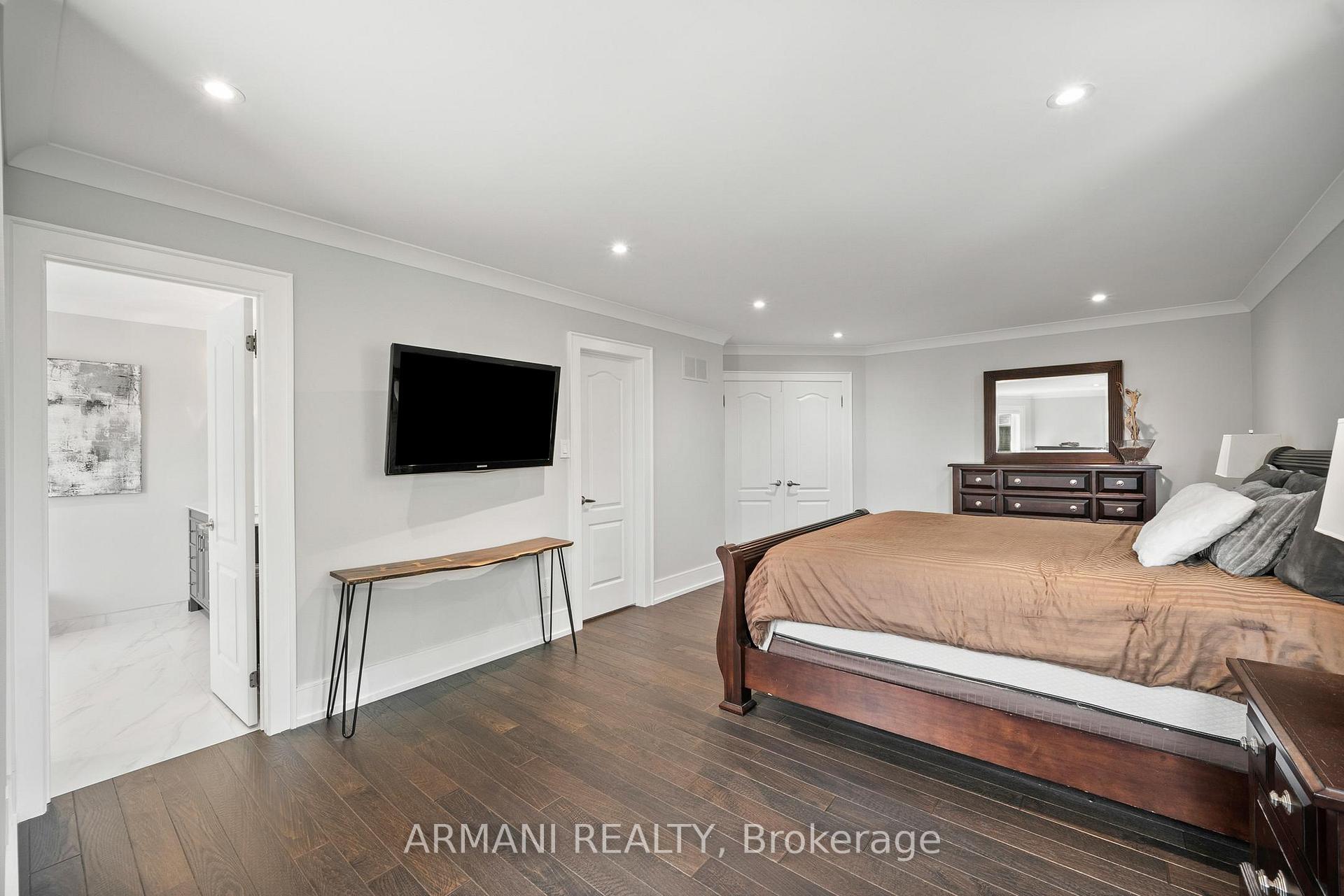 Photo 29 of 220 Thomson Creek Boulevard, Vaughan, Islington Woods — HOMEH
