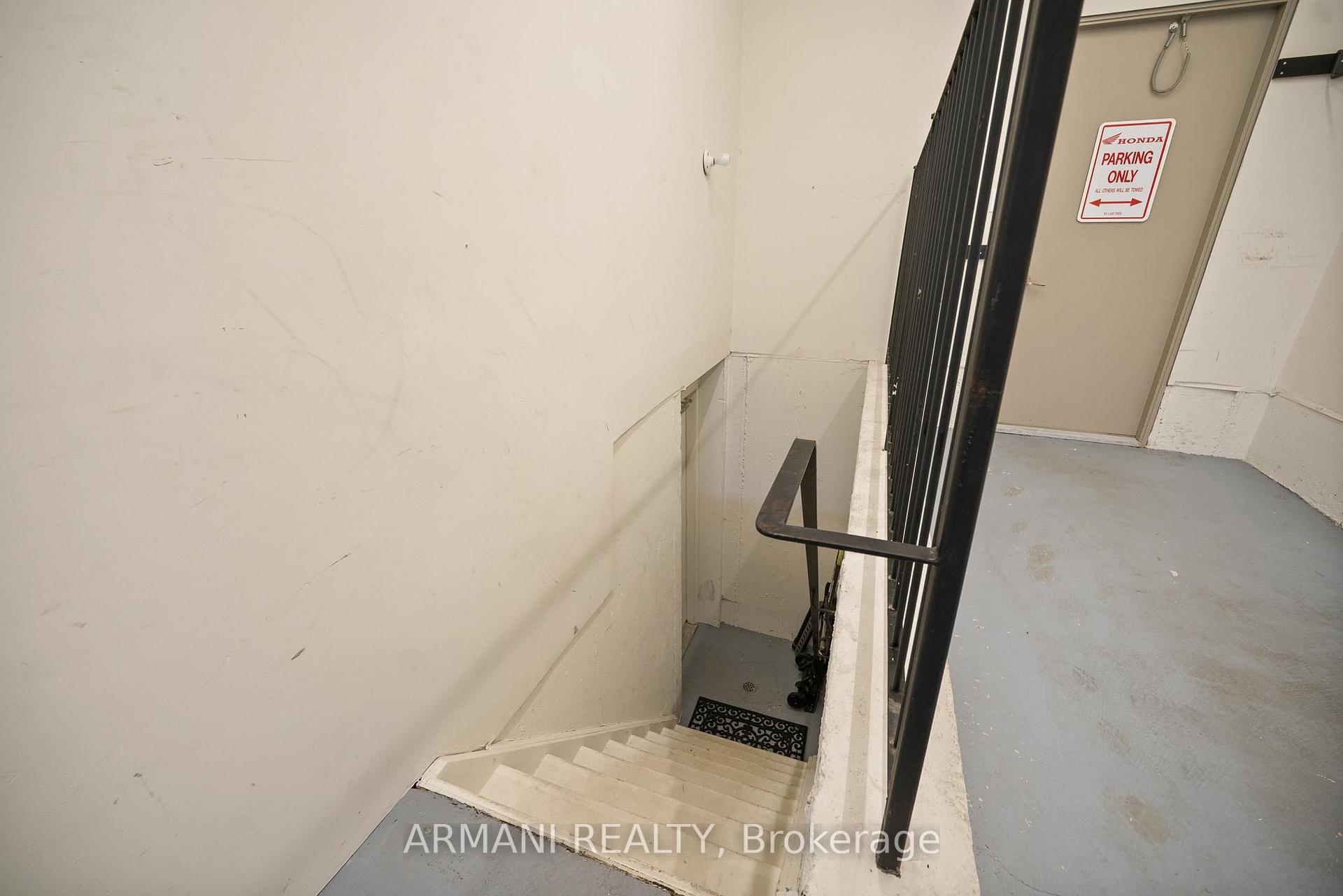Photo 41 of 220 Thomson Creek Boulevard, Vaughan, Islington Woods — HOMEH