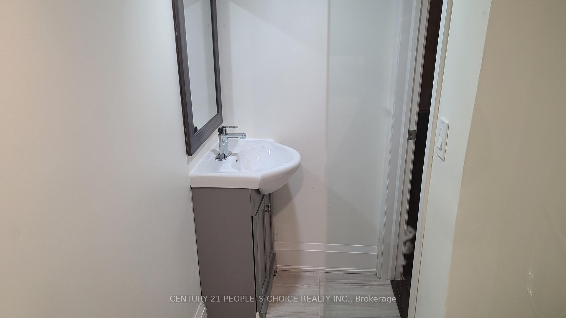 Photo 27 of Unit Bsmt, 582 Kleinburg Summit Way, Vaughan, Kleinburg — HOMEH