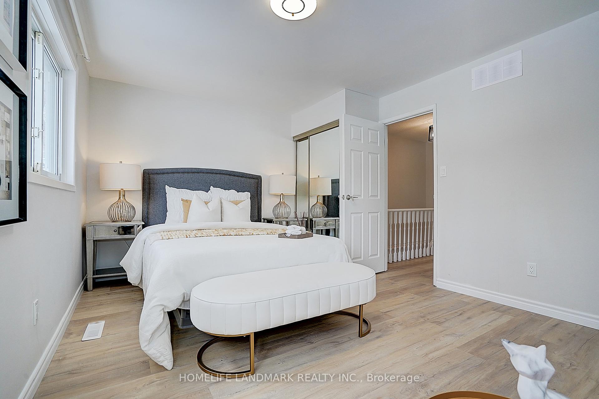 Photo 25 of 38 West Borough Street, Markham, Aileen-Willowbrook — HOMEH