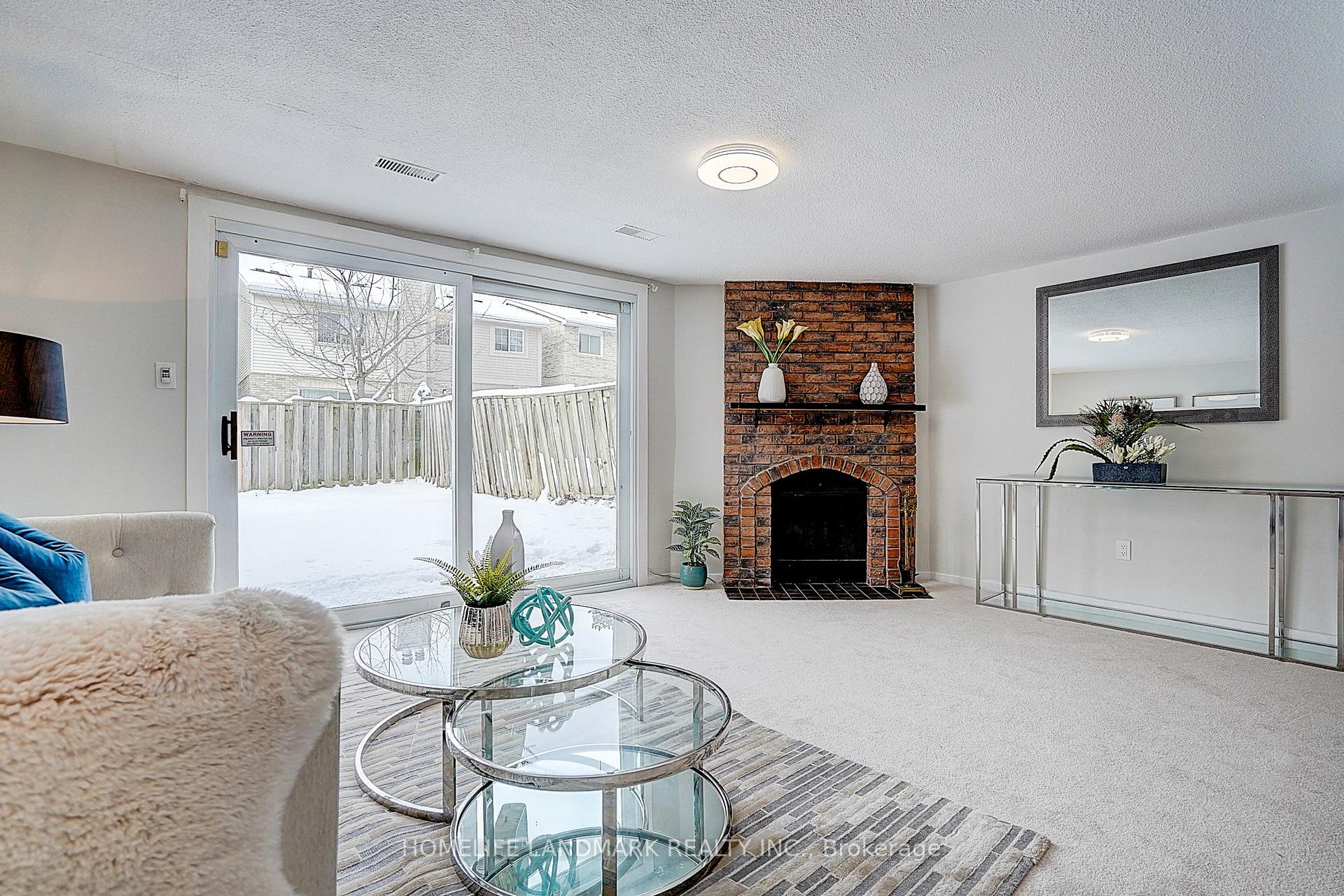 Photo 33 of 38 West Borough Street, Markham, Aileen-Willowbrook — HOMEH