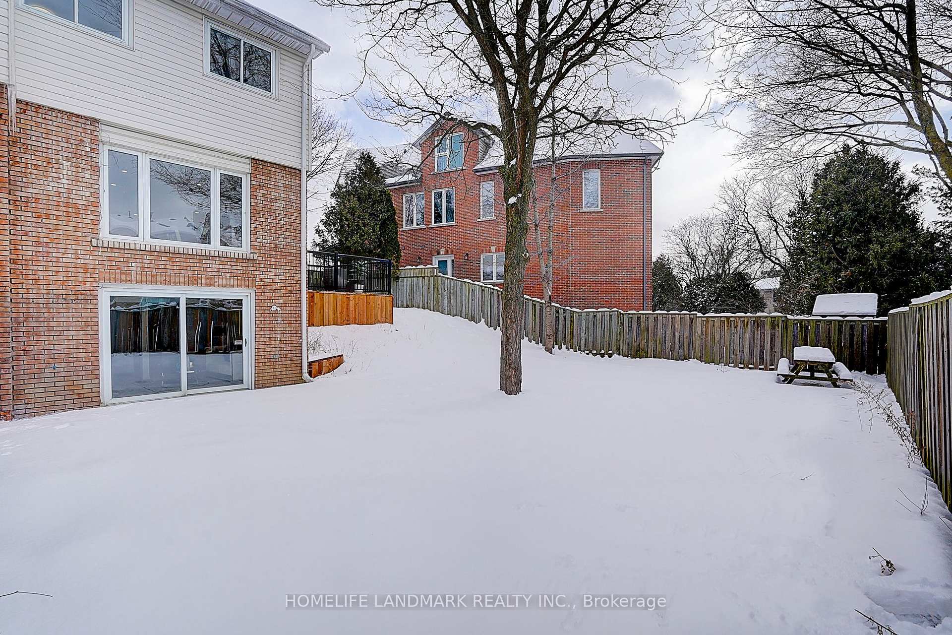 Photo 44 of 38 West Borough Street, Markham, Aileen-Willowbrook — HOMEH