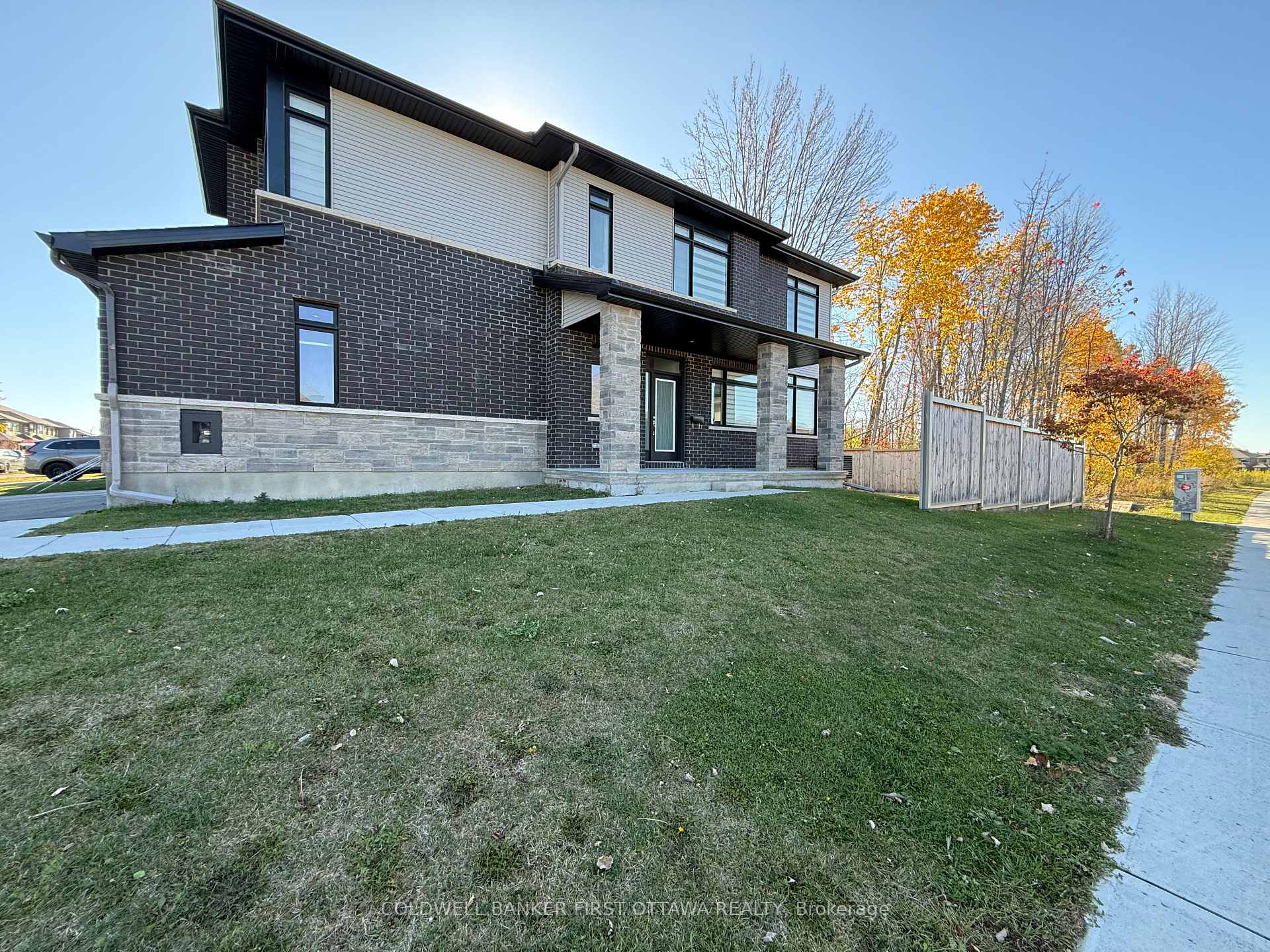 Photo 16 of 1000 Eider Street, Ottawa, Riverside South/Gloucester Glen — HOMEH
