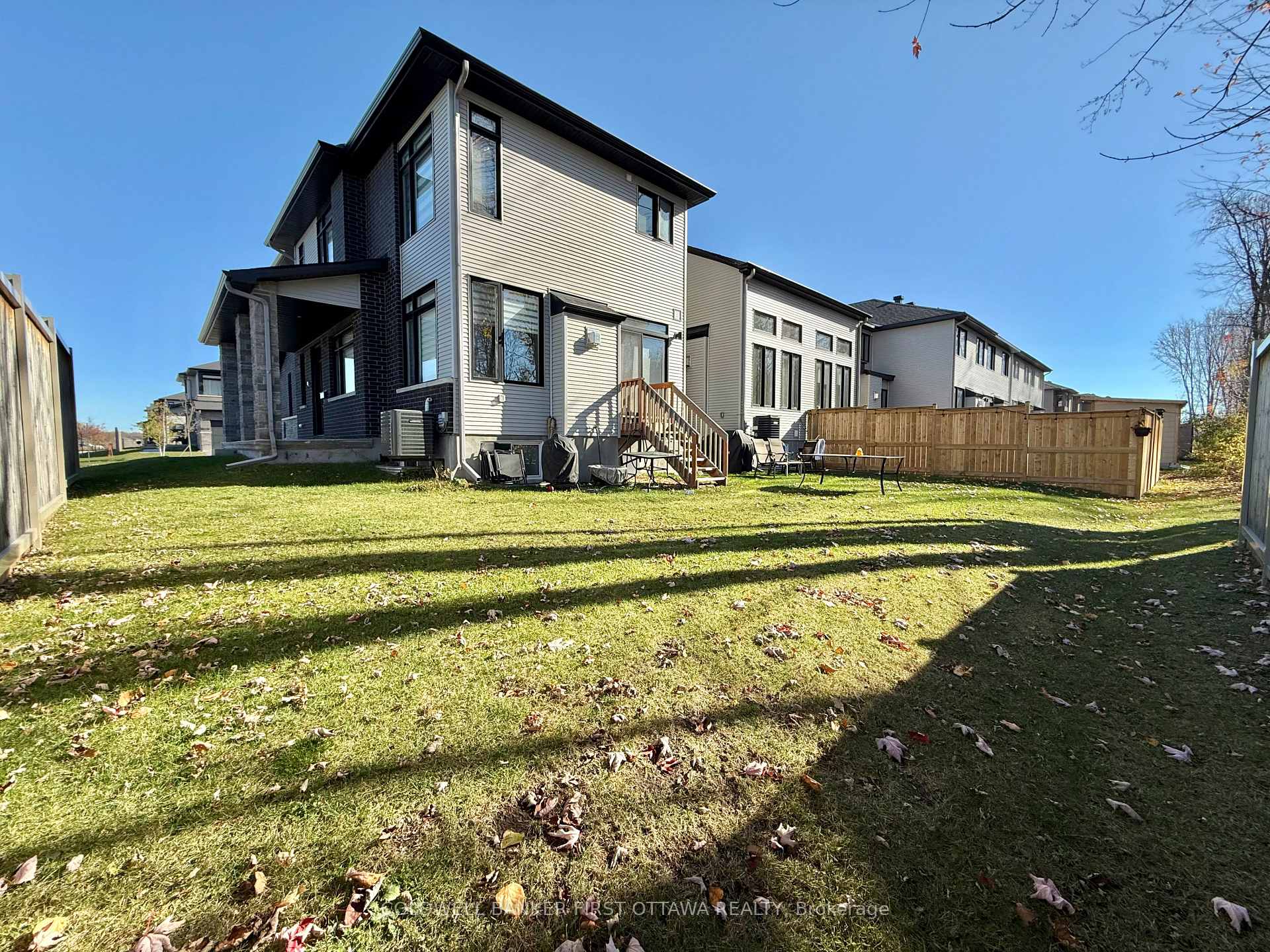 Photo 17 of 1000 Eider Street, Ottawa, Riverside South/Gloucester Glen — HOMEH