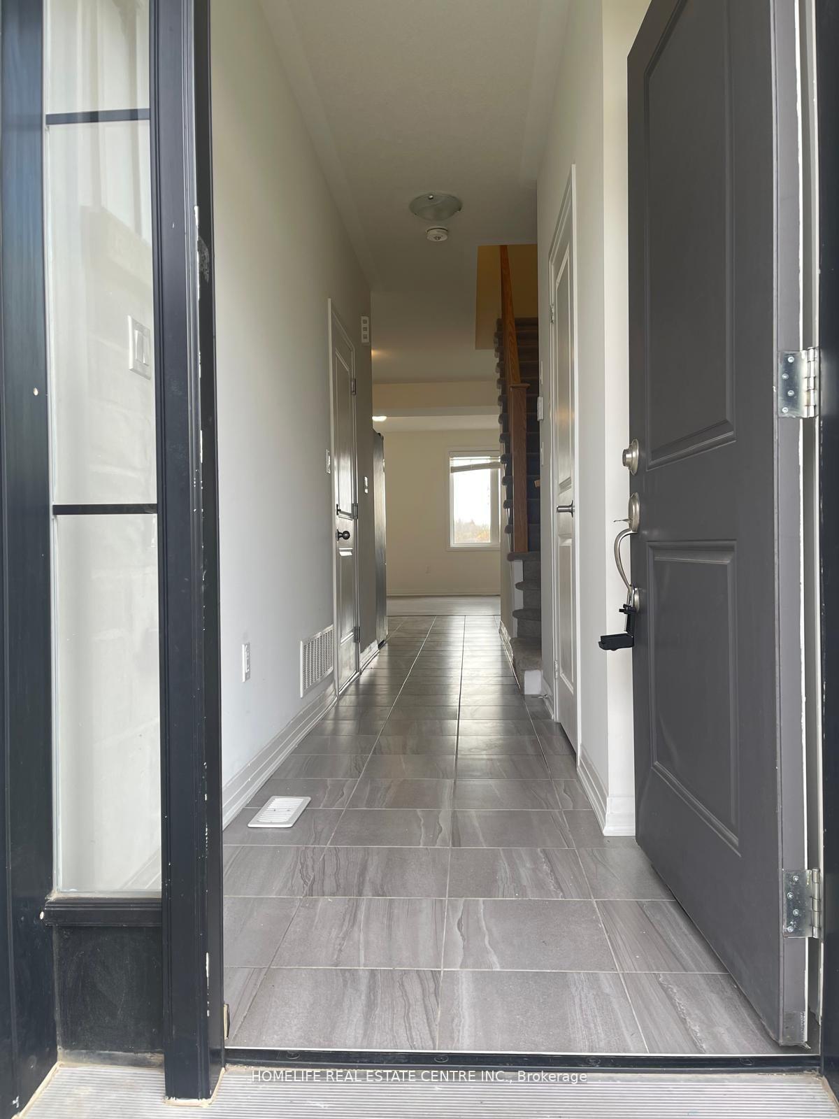Photo 3 of 36 Middleton Street, Zorra, Thamesford — HOMEH