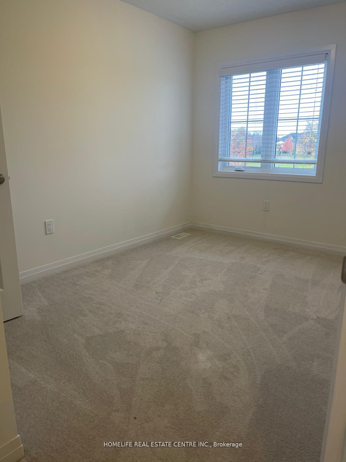 Photo 14 of 36 Middleton Street, Zorra, Thamesford — HOMEH