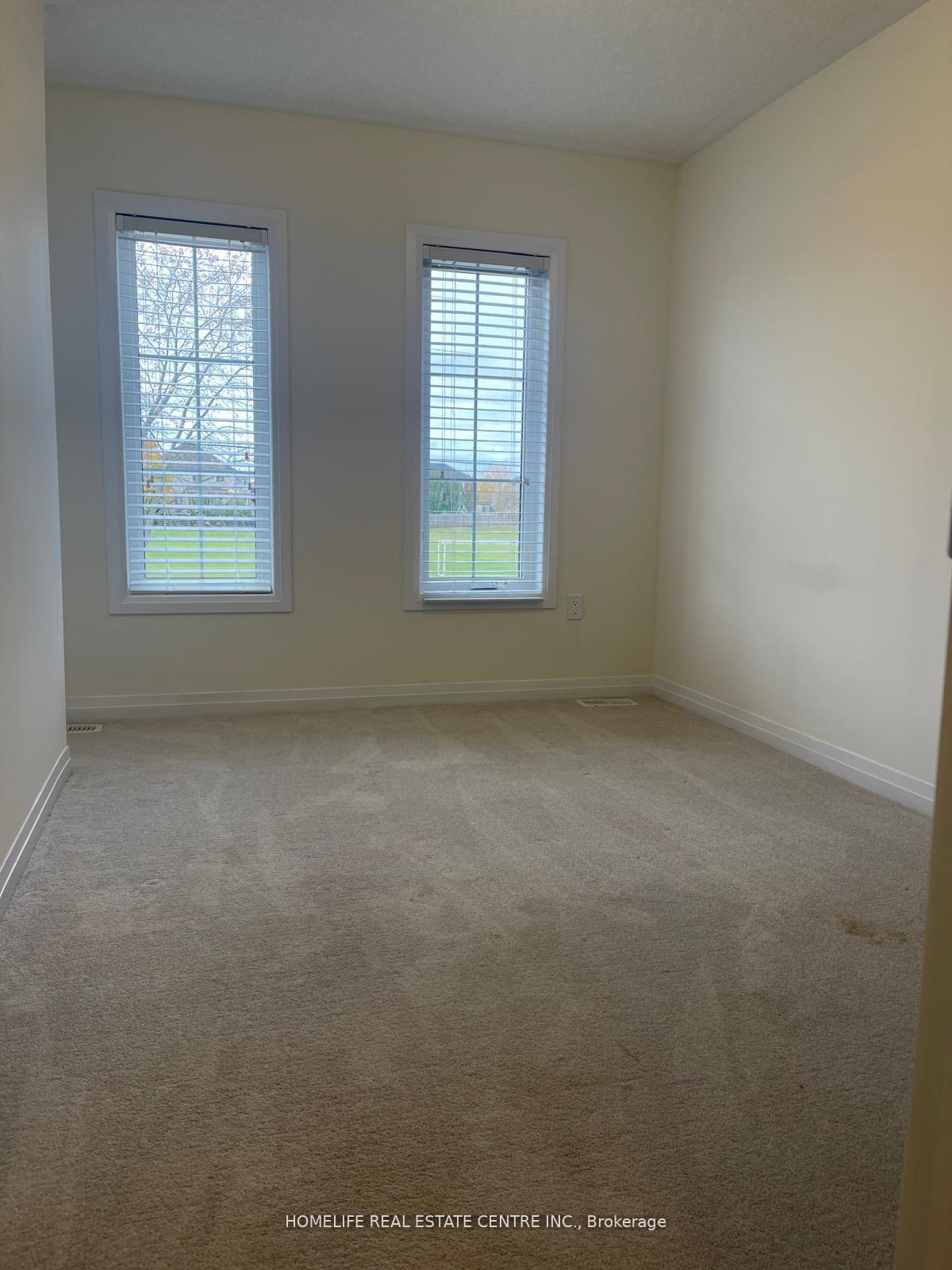 Photo 16 of 36 Middleton Street, Zorra, Thamesford — HOMEH