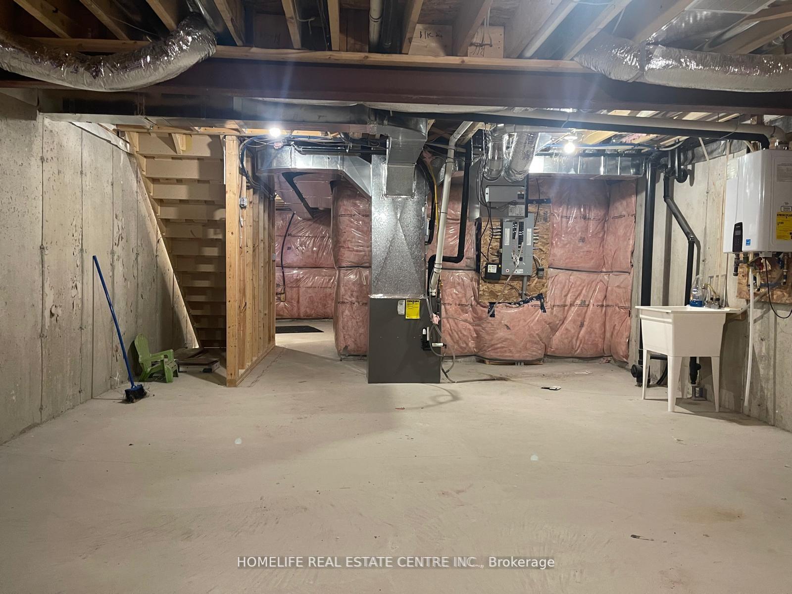 Photo 21 of 36 Middleton Street, Zorra, Thamesford — HOMEH