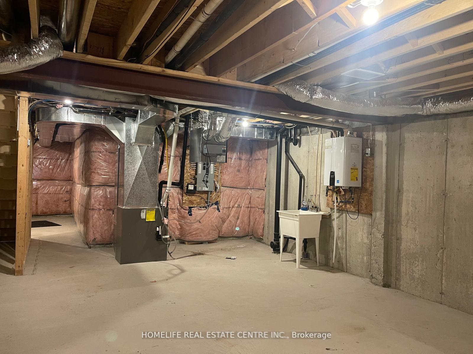 Photo 23 of 36 Middleton Street, Zorra, Thamesford — HOMEH