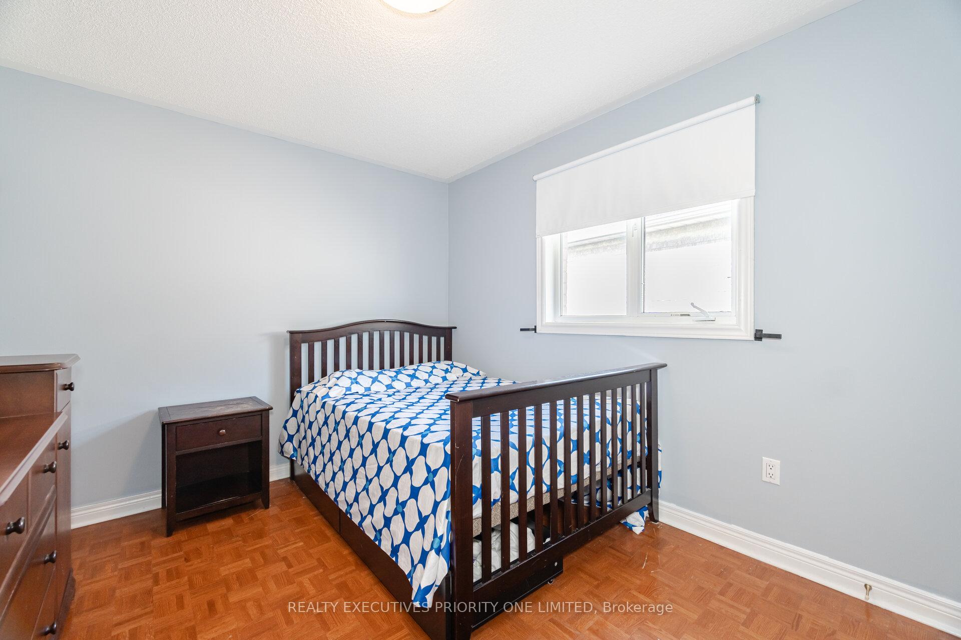 Photo 28 of 105 Solway Avenue, Vaughan, Maple — HOMEH