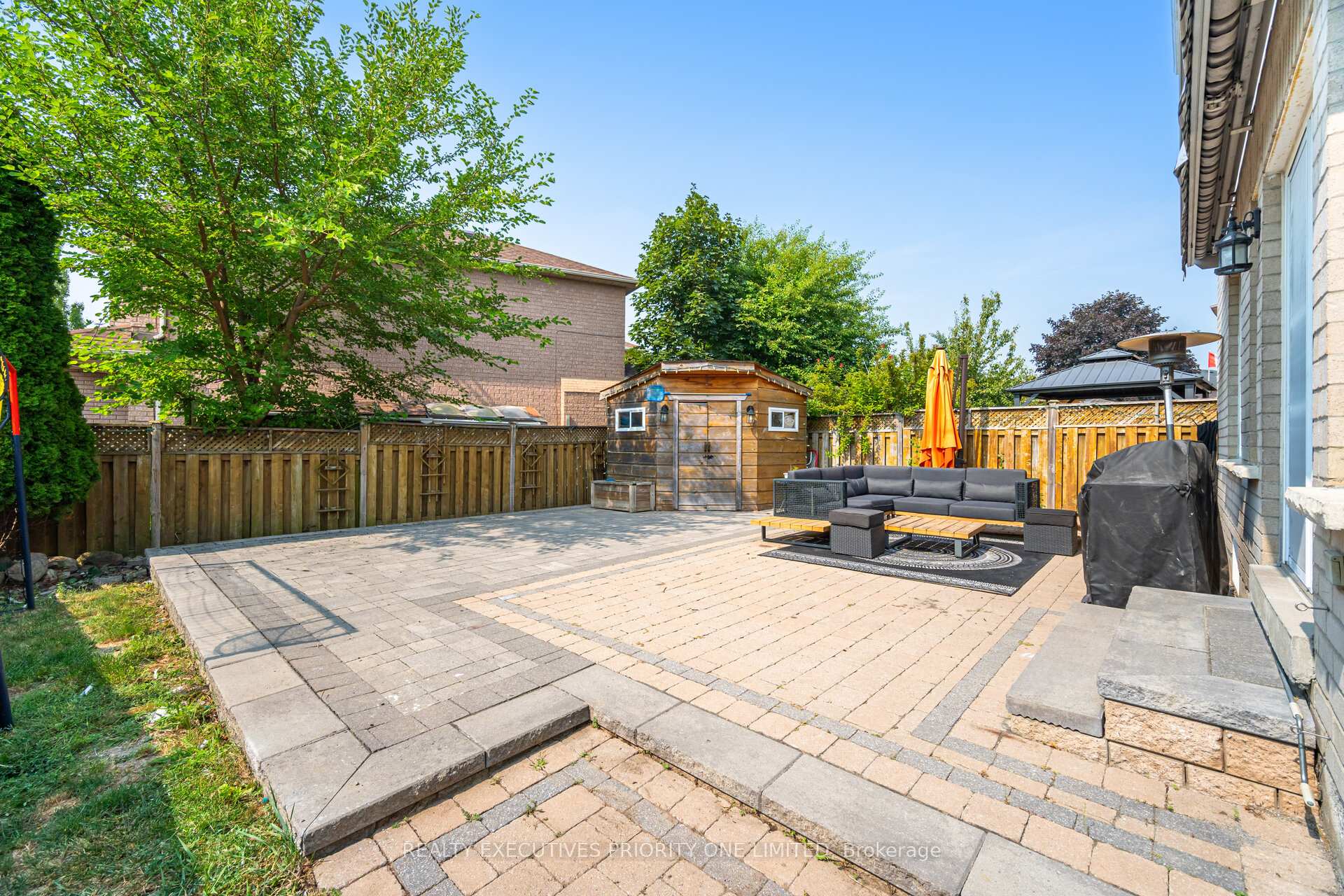 Photo 37 of 105 Solway Avenue, Vaughan, Maple — HOMEH