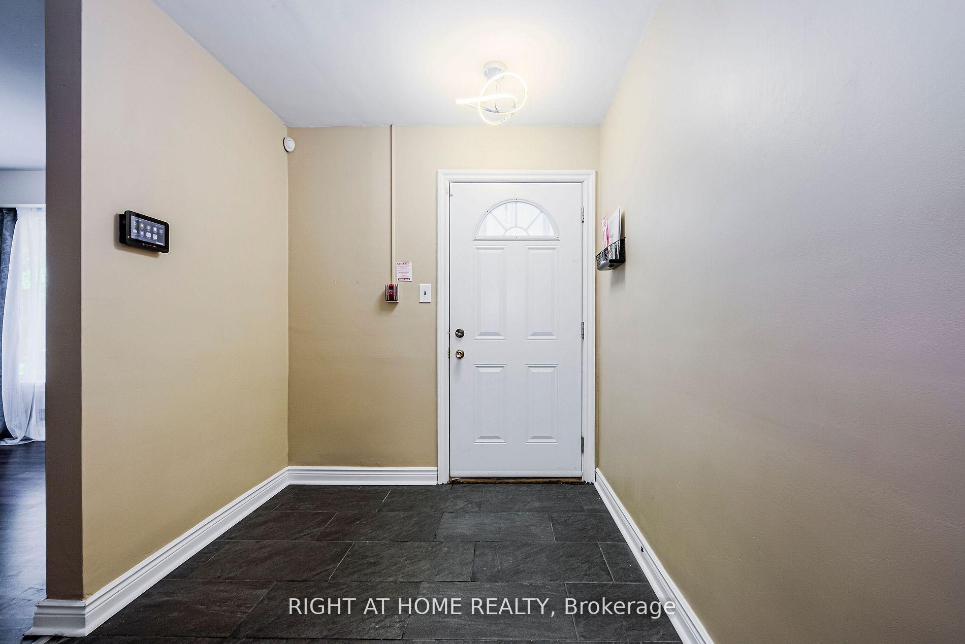 Photo 2 of Unit Main-A, 1715 Rossland Road, Whitby, Blue Grass Meadows — HOMEH