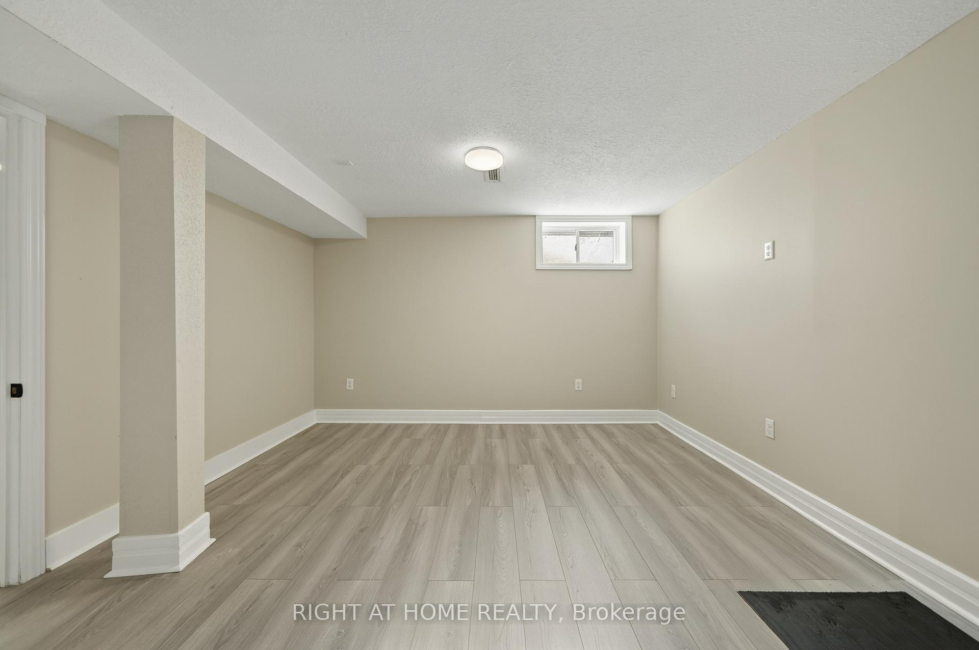 Photo 34 of 11 Newton Street, Barrie, Wellington — HOMEH