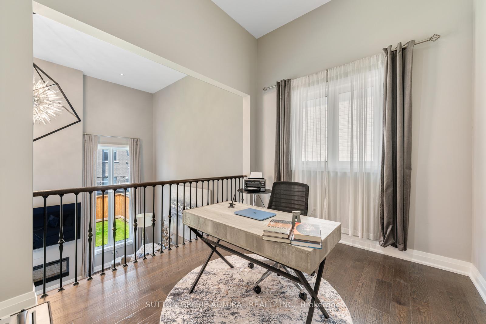 Photo 18 of 601 Mactier Drive, Vaughan, Kleinburg — HOMEH