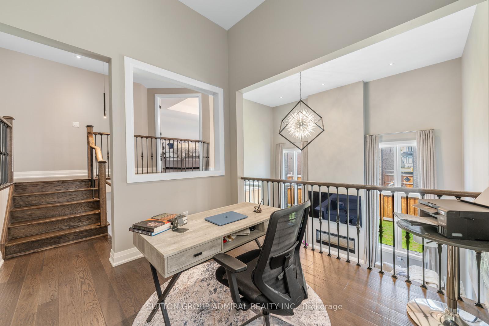 Photo 19 of 601 Mactier Drive, Vaughan, Kleinburg — HOMEH