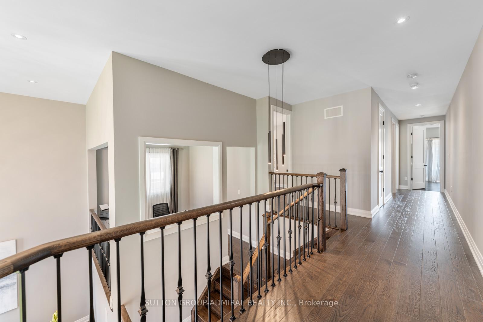 Photo 20 of 601 Mactier Drive, Vaughan, Kleinburg — HOMEH