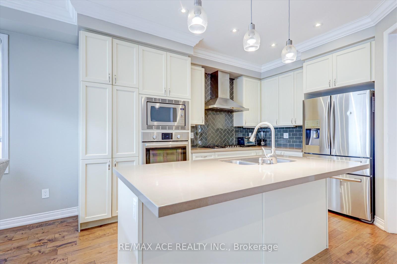 Photo 7 of 56 Stockell Crescent, Ajax, Northwest Ajax — HOMEH