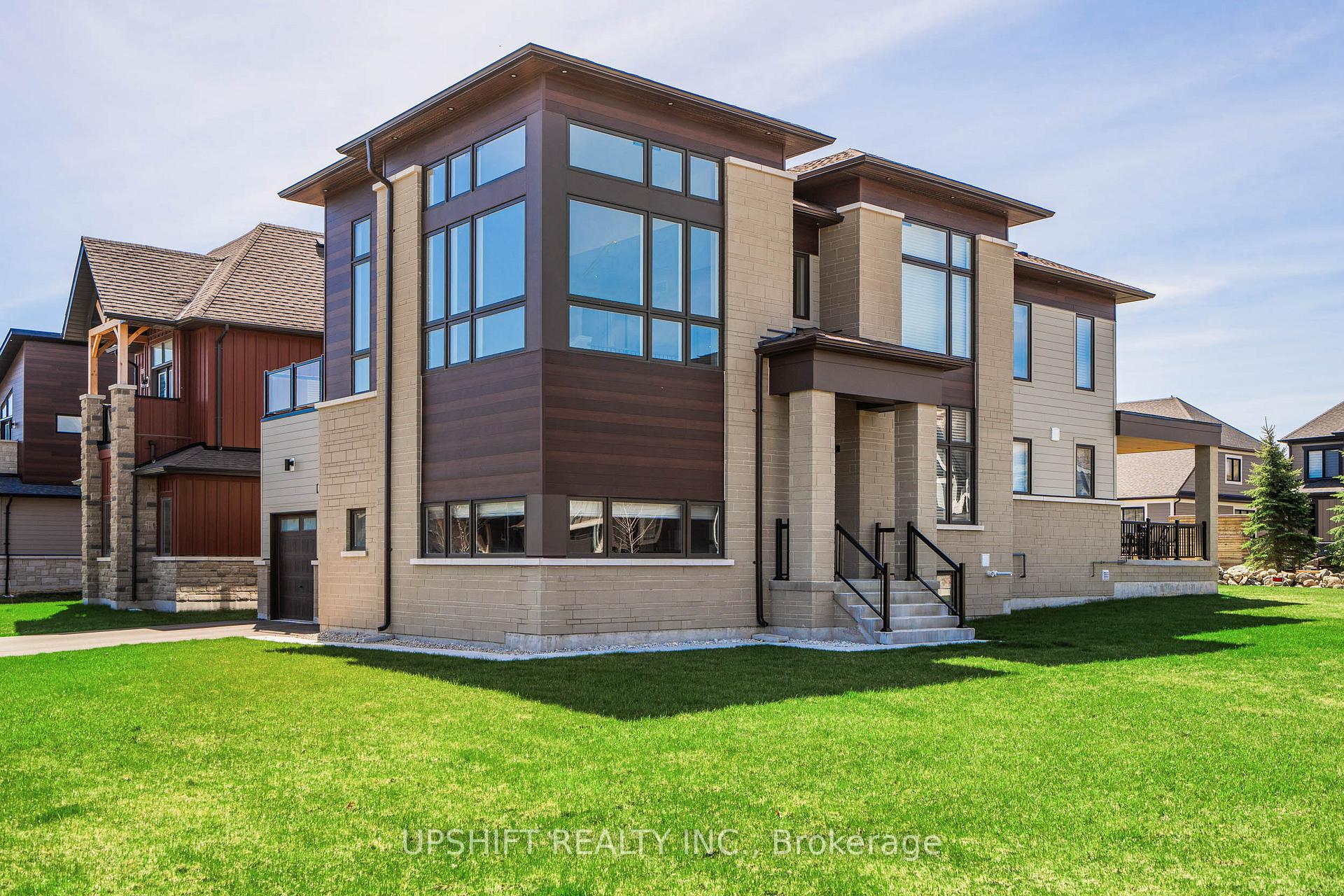 Front of 101 Stoneleigh Drive