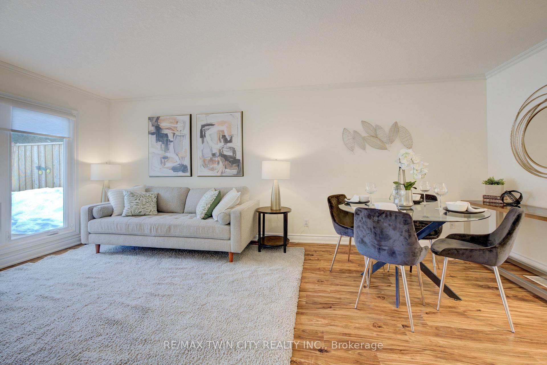 Photo 9 of Unit B, 708 Karlsfeld Road, Waterloo — HOMEH