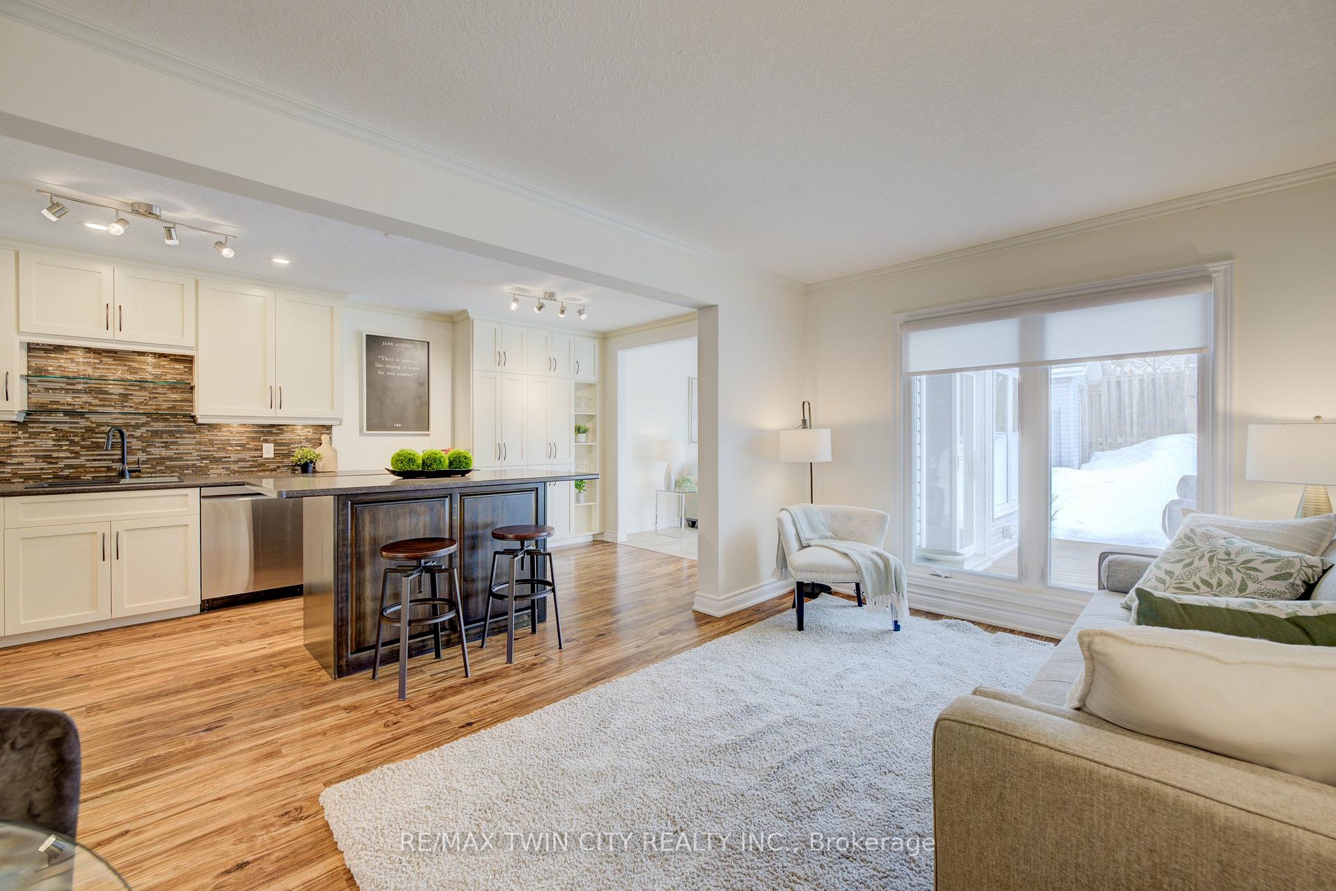 Photo 14 of Unit B, 708 Karlsfeld Road, Waterloo — HOMEH