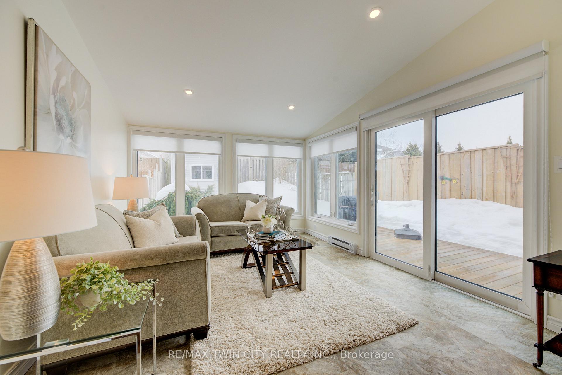 Photo 19 of Unit B, 708 Karlsfeld Road, Waterloo — HOMEH