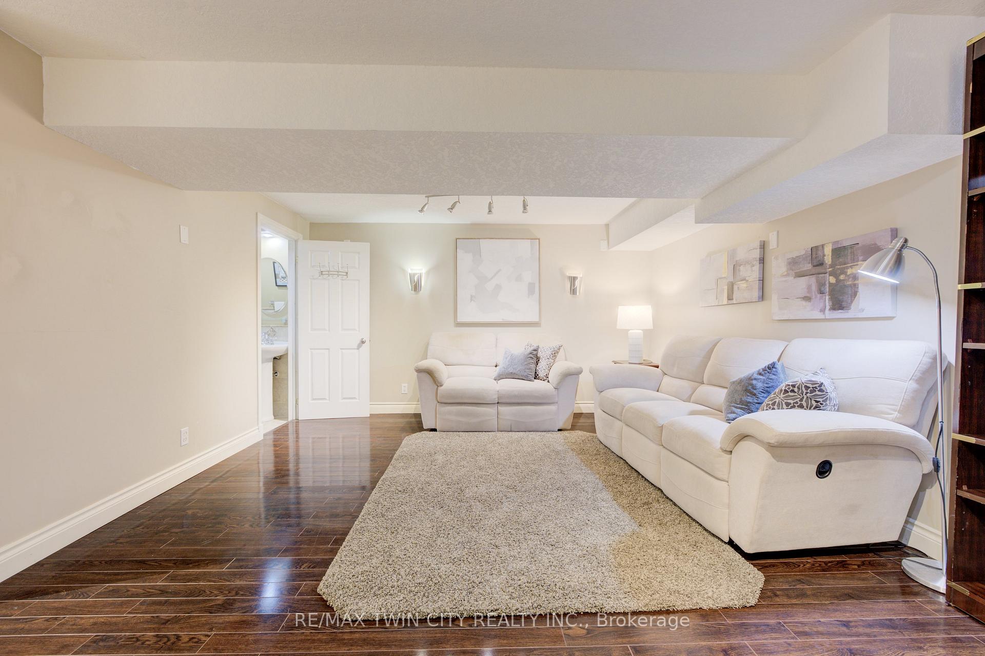 Photo 38 of Unit B, 708 Karlsfeld Road, Waterloo — HOMEH