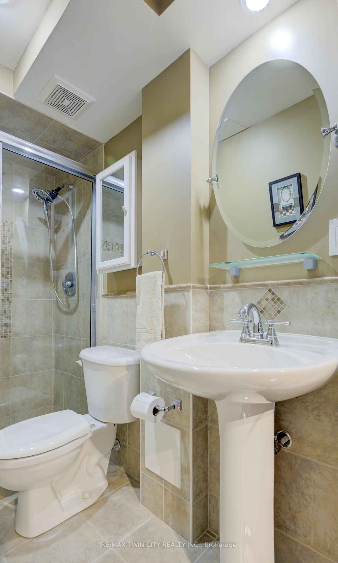 Photo 42 of Unit B, 708 Karlsfeld Road, Waterloo — HOMEH