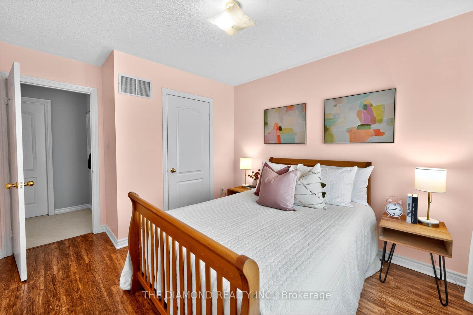 Photo 27 of 63 Adventure Crescent, Vaughan, Vellore Village — HOMEH