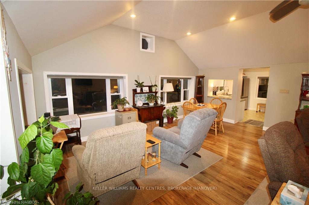 Photo 16 of 401838 Grey County Rd 4, West Grey — HOMEH