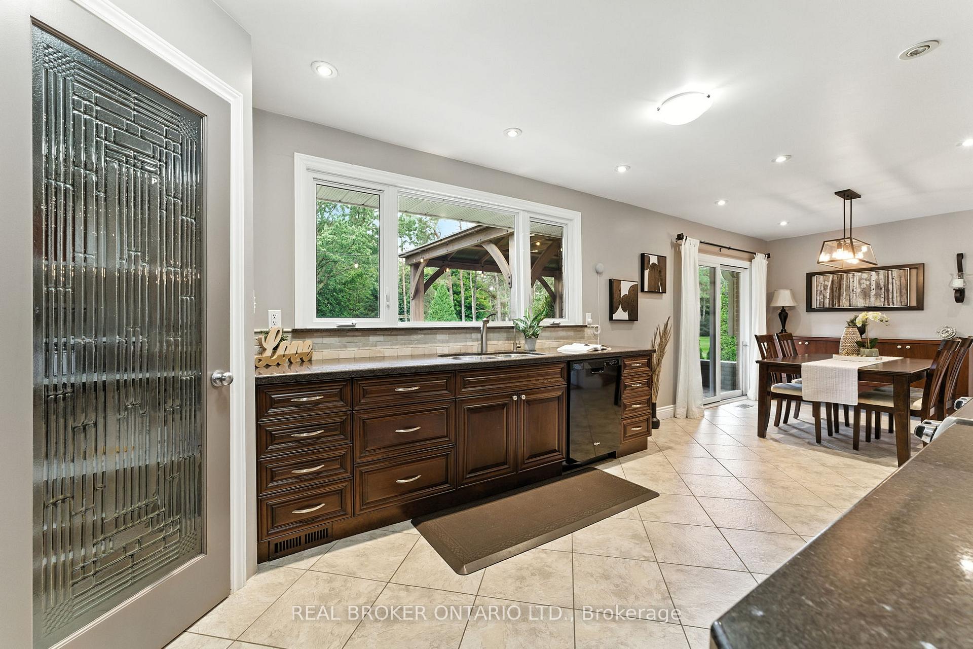 Photo 11 of 111 Golf Course Road, Woolwich — HOMEH