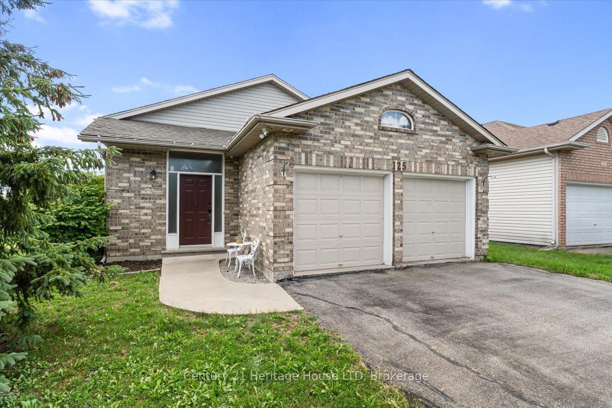 Front of 125 Gretel Place
