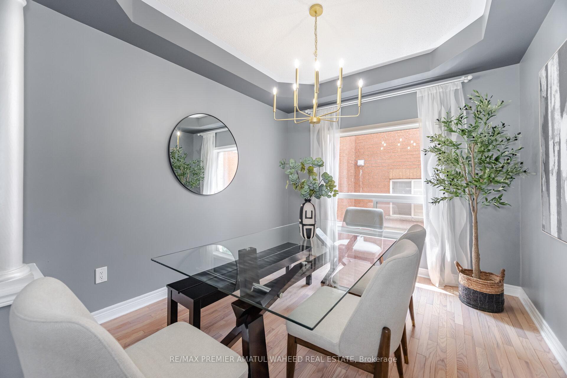 Photo 5 of 106 Tierra Avenue, Vaughan, Vellore Village — HOMEH